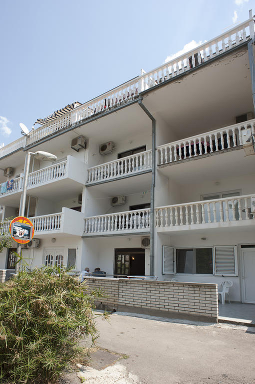 Apartments Durasevic Ivo Sveti Stefan Rum bild